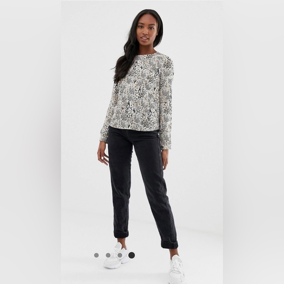 New Look (ASOS) Animal Print Blouse Size 4Tall - Picture 2 of 8